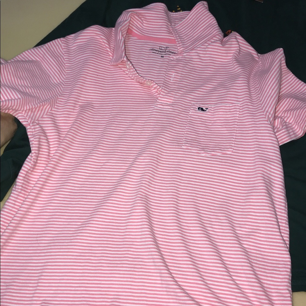 Vineyard vines light pink polo shirt!